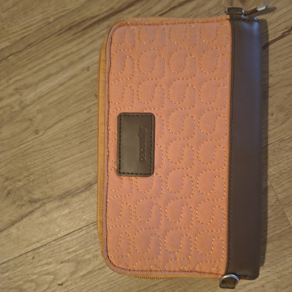Pacsafe Orange W200 Wallet